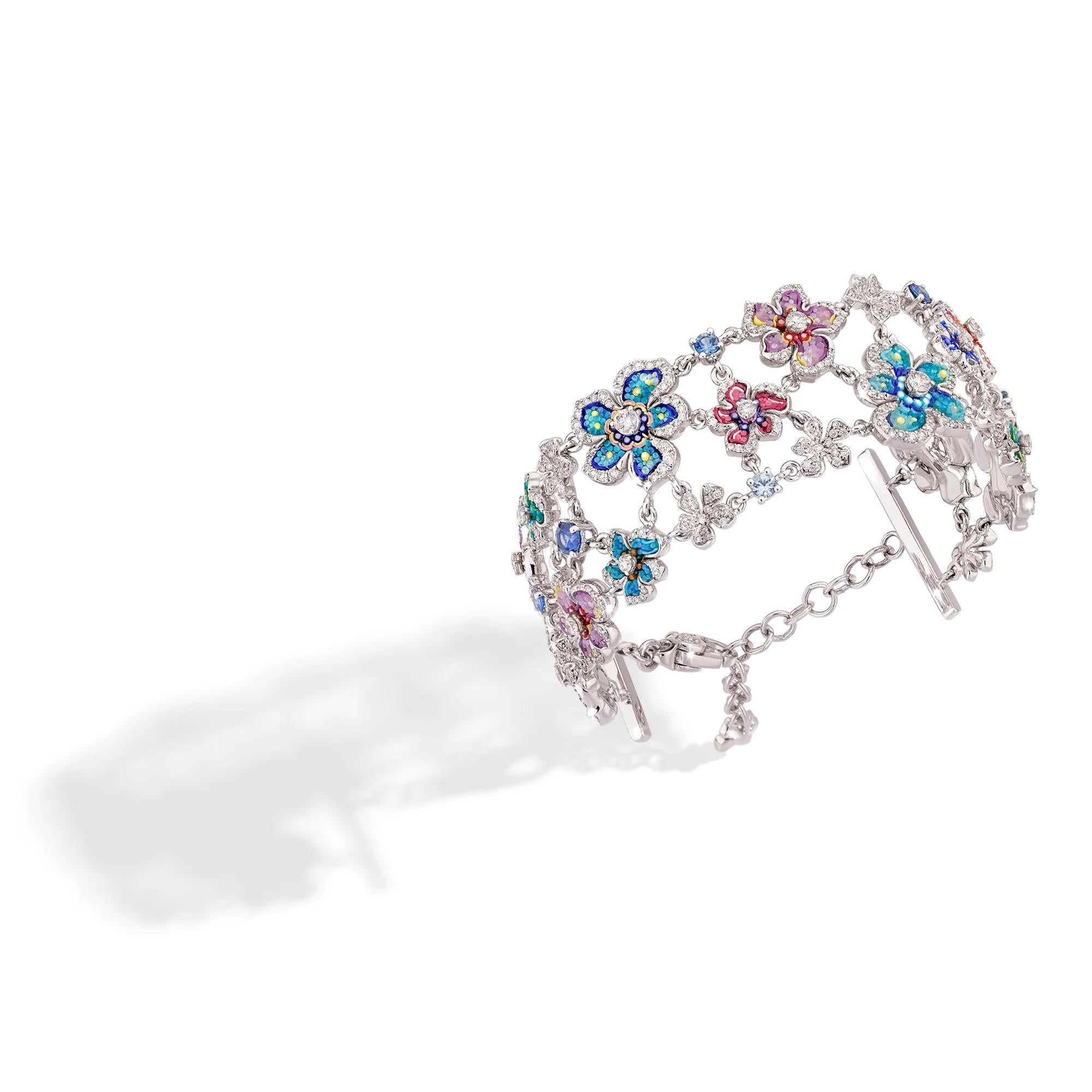 Pulsera de cadena de oro blanco con zafiros azules, diamantes blancos y micromosaico Corte mixto en venta