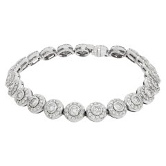 White gold circle style diamond bracelet