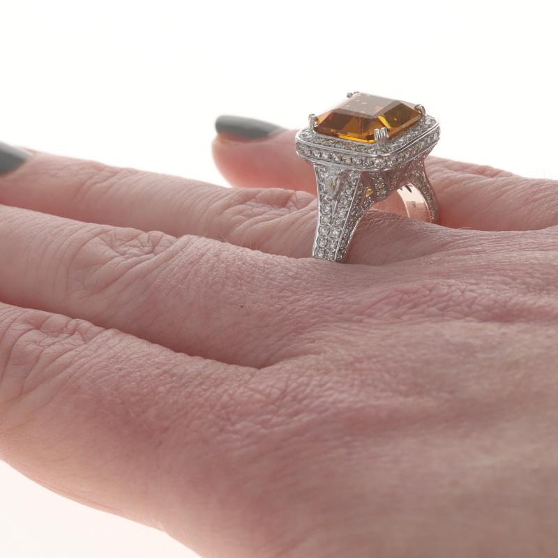 Donna Anello aureola con diamante citrino in oro bianco - 14k Asscher 7,25ctw in vendita