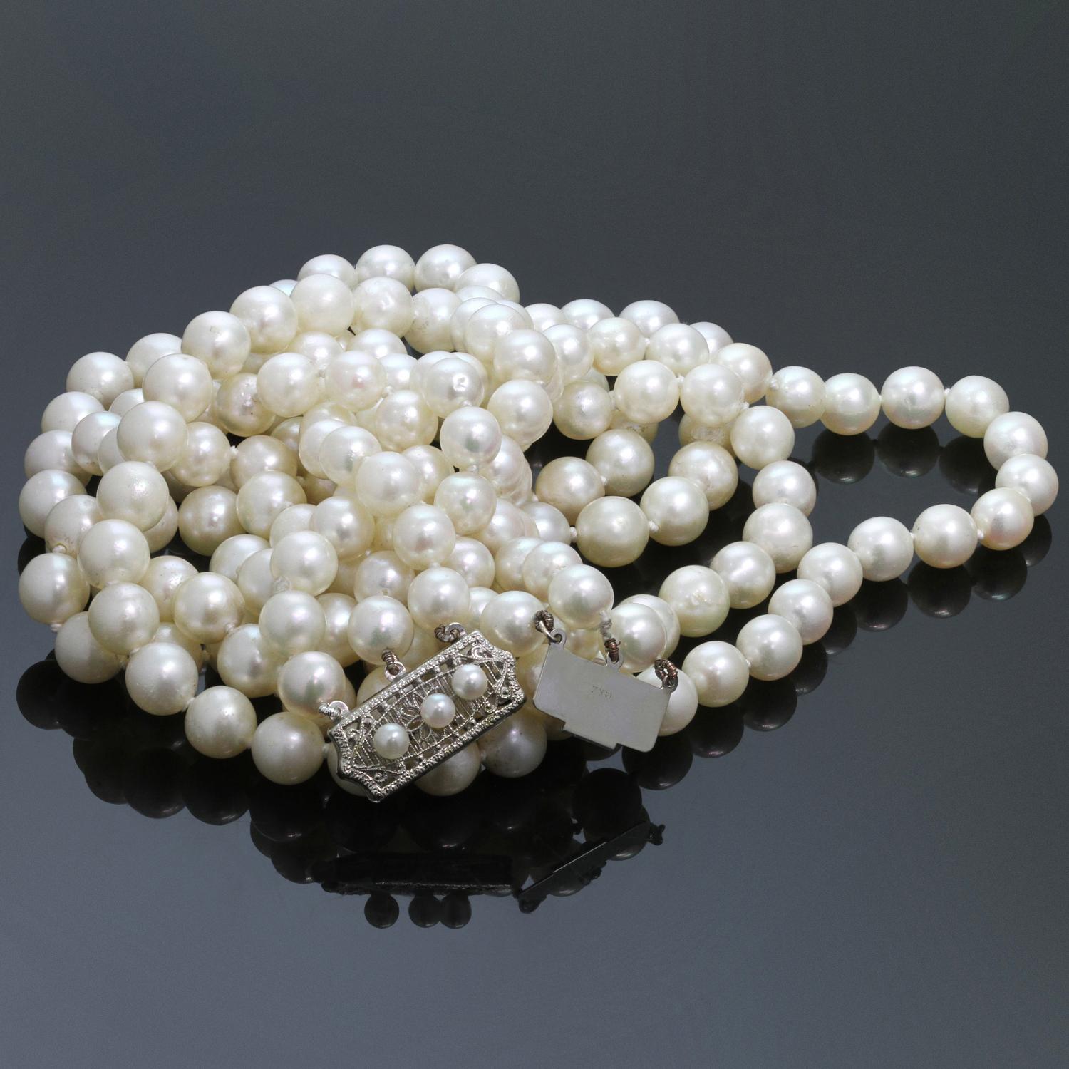 Collana di perle coltivate a tre file con chiusura in oro bianco in vendita 3