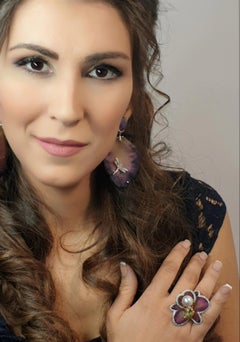 White Gold Cocktail Ring with Orchid and Frog