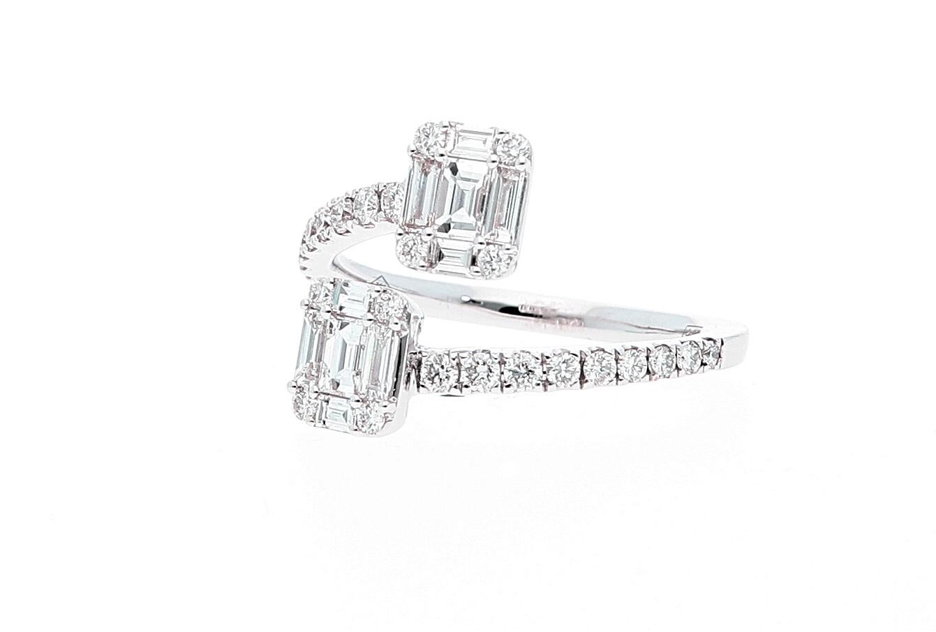0.82 ct of Baguette Cut Diamonds. Contrarie Engagement Ring Made in Italy For Sale 4