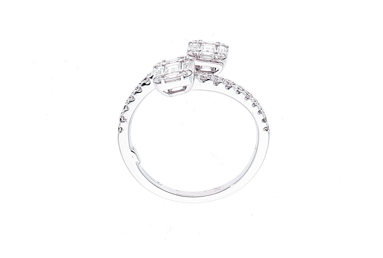 0.82 ct of Baguette Cut Diamonds. Contrarie Engagement Ring Made in Italy For Sale 10