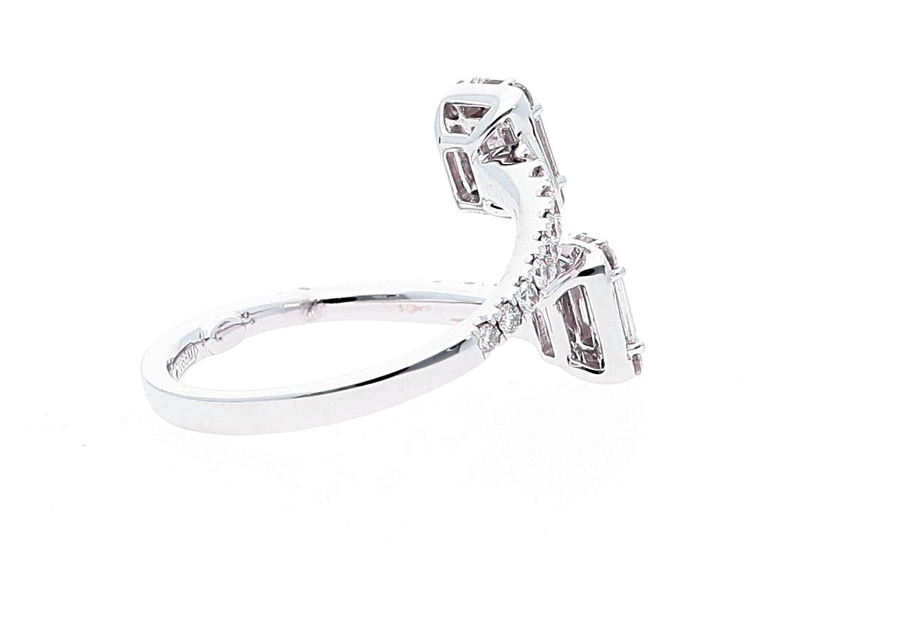 Women's 0.82 ct of Baguette Cut Diamonds. Contrarie Engagement Ring Made in Italy For Sale