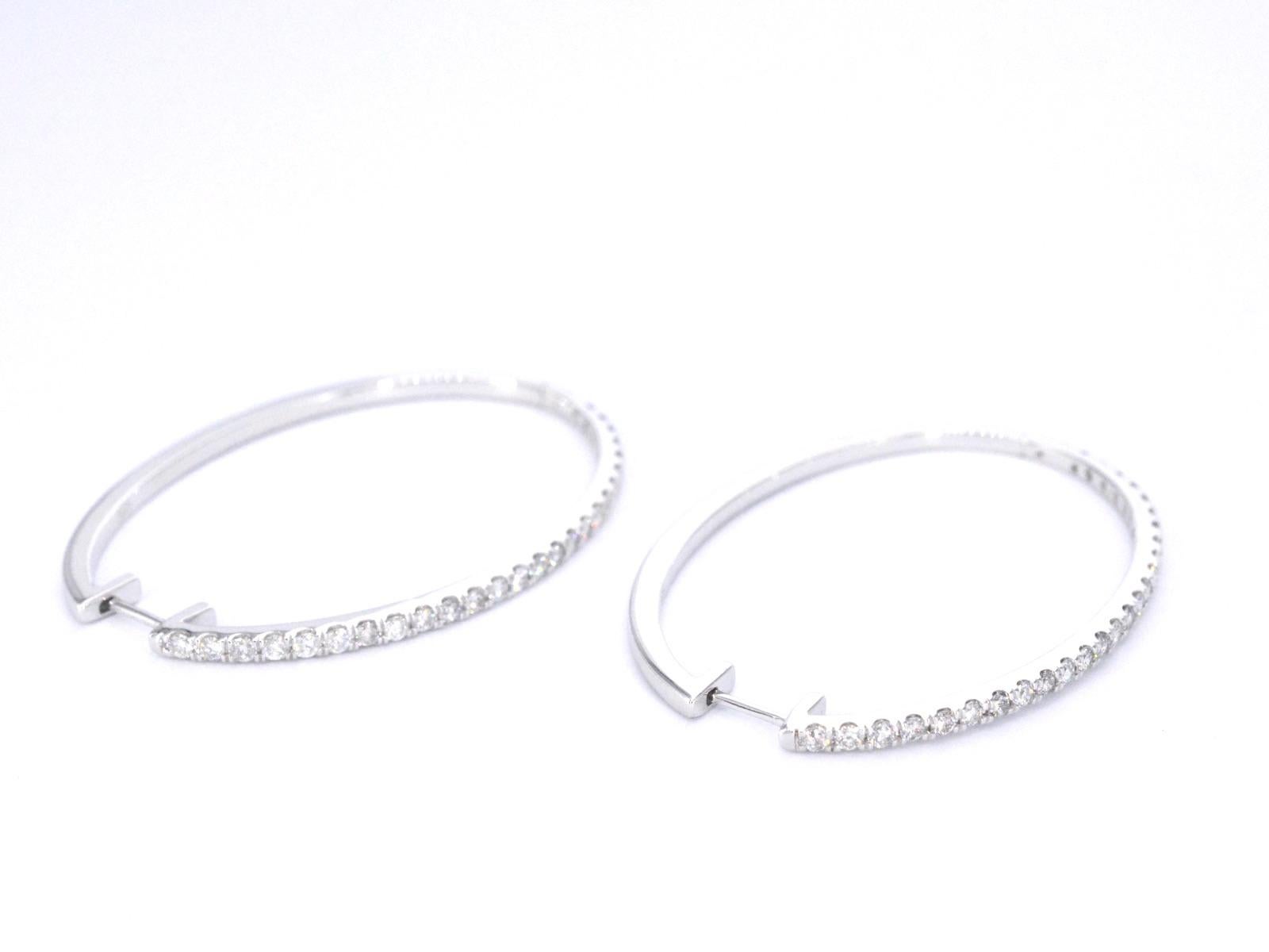 Brilliant Cut White gold creole earrings with diamonds For Sale