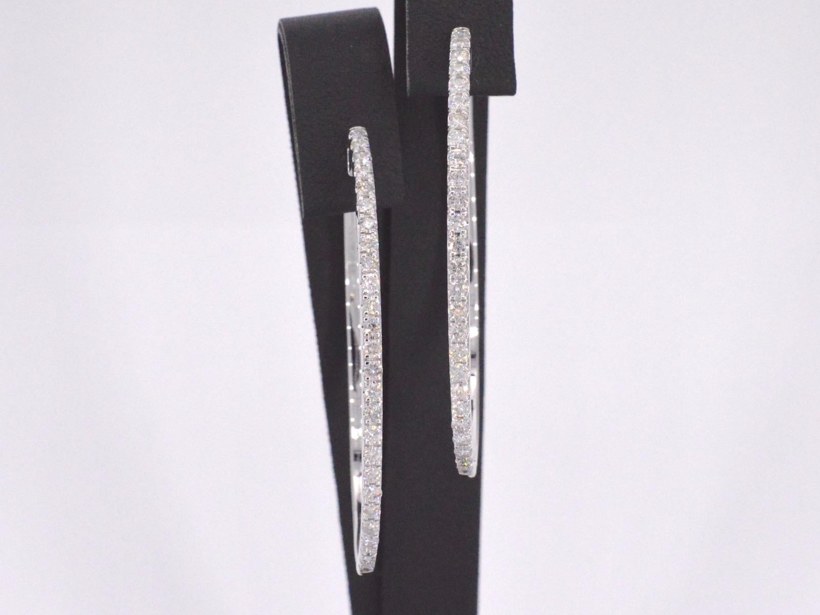 White gold creole earrings with diamonds For Sale at