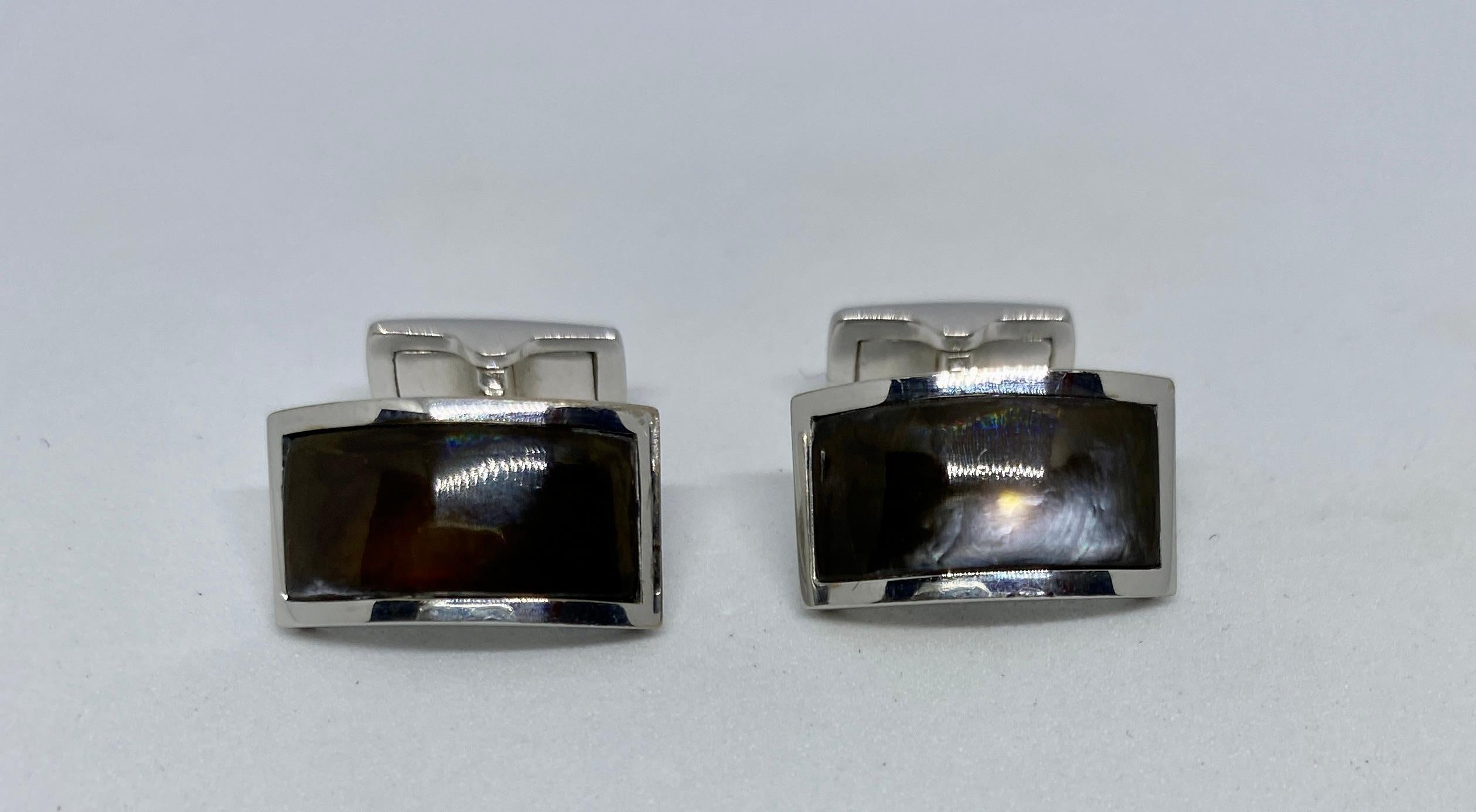 Contemporary White Gold Cufflinks with Abalone by Gübelin For Sale