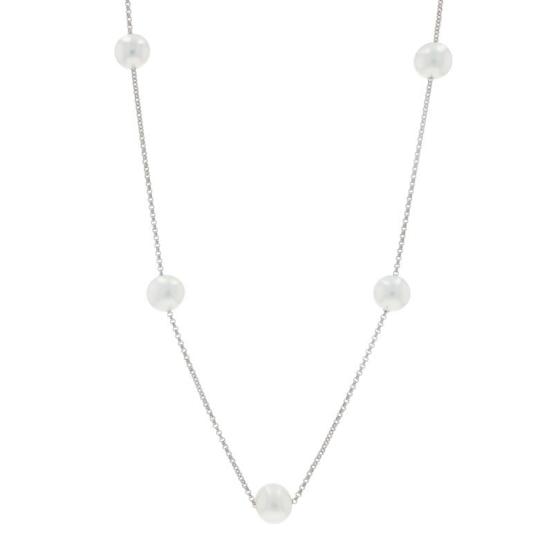 Metal Content: 14k White Gold

Stone Information

Cultured Freshwater Pearls

Chain Style: Cable
Fastening Type: Lobster Claw Clasp

Measurements

Chain Width: 1/16