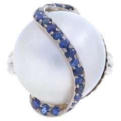 White Gold Cultured Mabe Pearl & Sapphire Vintage Ring - 14k 0.97ctw Wave