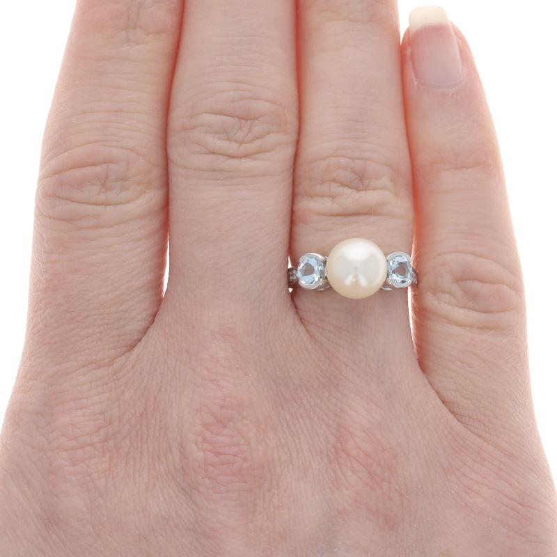 Bead White Gold Cultured Pearl, Aquamarine, & Diamond Ring - 14k .56ctw For Sale