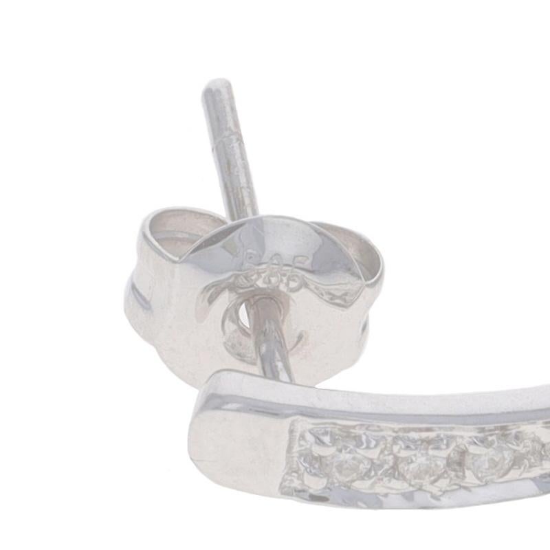 Donna Orecchini pendenti in oro bianco con perle coltivate e diamanti - 14 carati, con foro in vendita