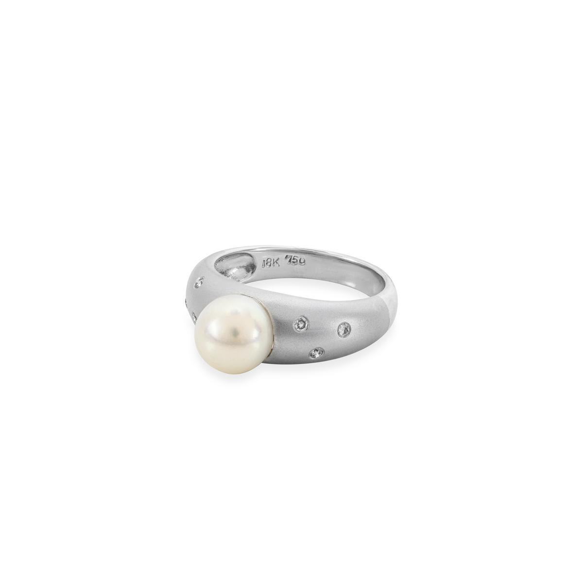 White Gold Cultured Pearl & Diamond Dress Ring In Excellent Condition For Sale In London, GB