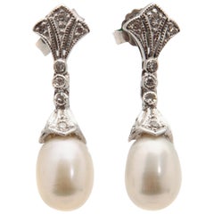 Retro Art Deco Diamond Pearl 14 Karat White Gold Drop Earrings