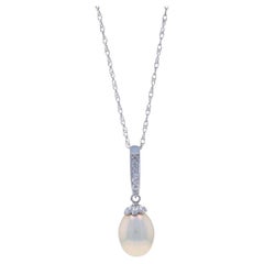 Collar colgante de oro blanco con perlas cultivadas y diamantes 18" - 14k