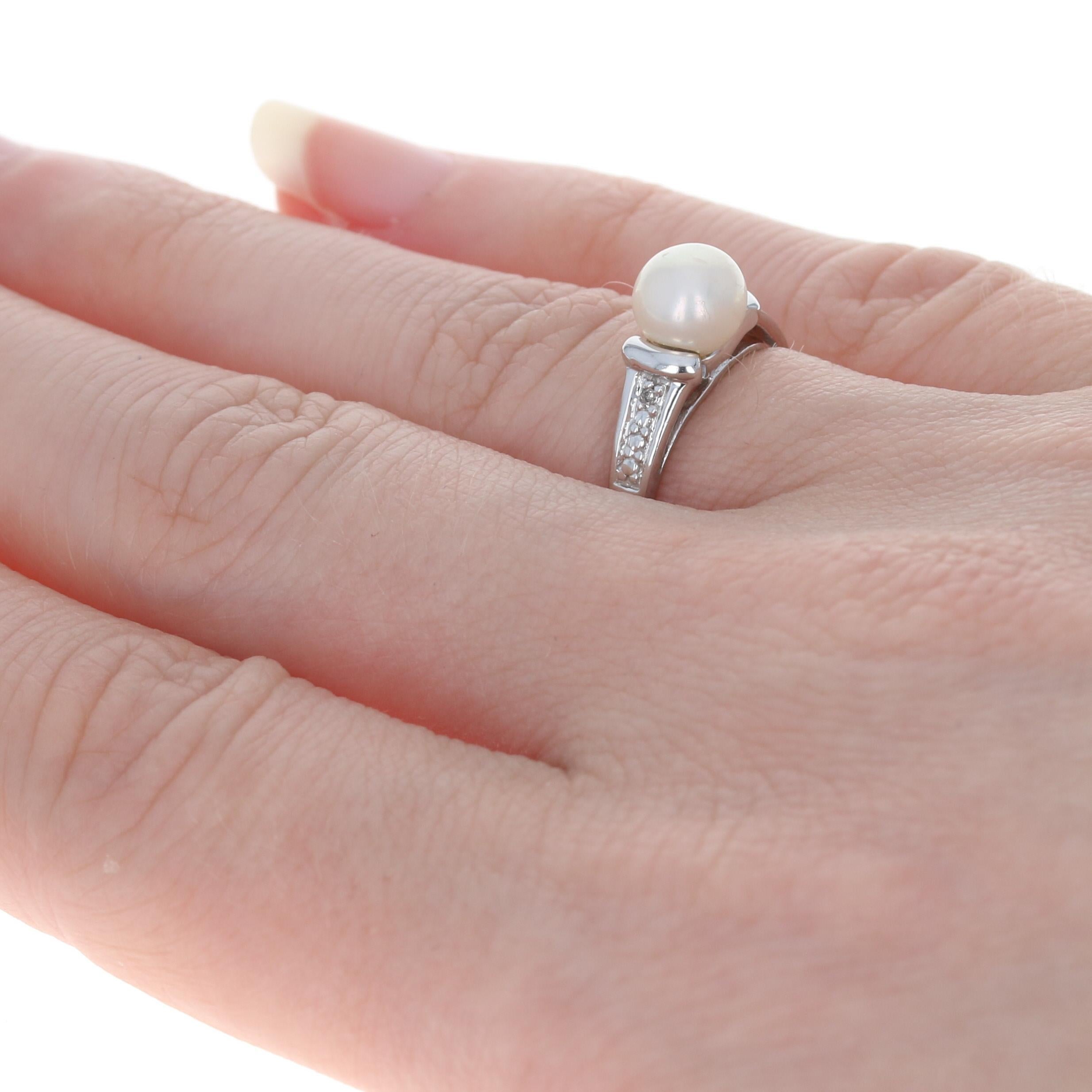 White Gold Cultured Pearl & Diamond Ring, 10k 4