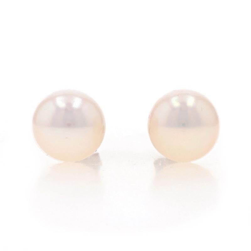 Metal Content: 14k White Gold

Stone Information
Cultured Pearls
Color: White
Diameter: 7.5mm - 8mm

Style: Stud
Fastening Type: Butterfly Closures

Measurements
Diameter: 5/16