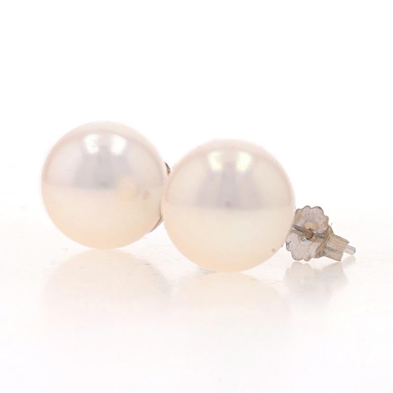 White Gold Cultured Pearl Stud Earrings 14k Pierced In New Condition For Sale In Greensboro, NC