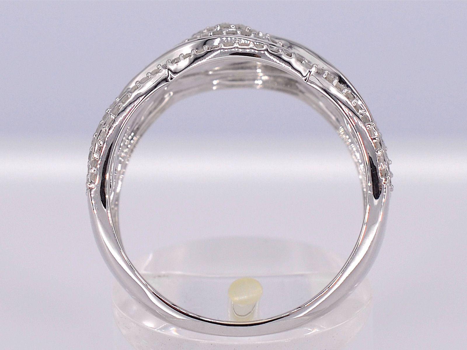 Bague design en or blanc avec diamants brillants Neuf - En vente à AMSTELVEEN, NH