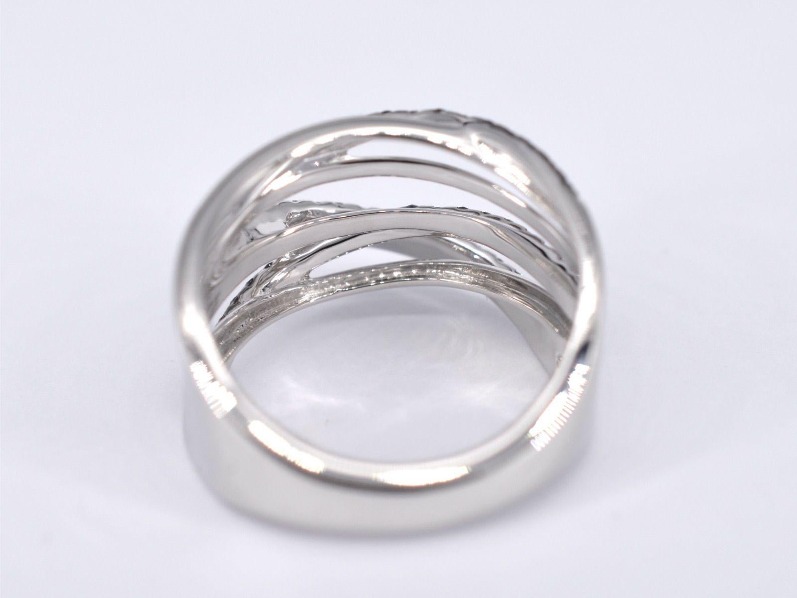 White Gold Design Ring with White and Black Brilliant Diamonds For Sale 1