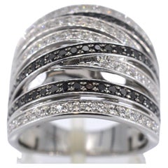 White Gold Design Ring with White and Black Brilliant Diamonds