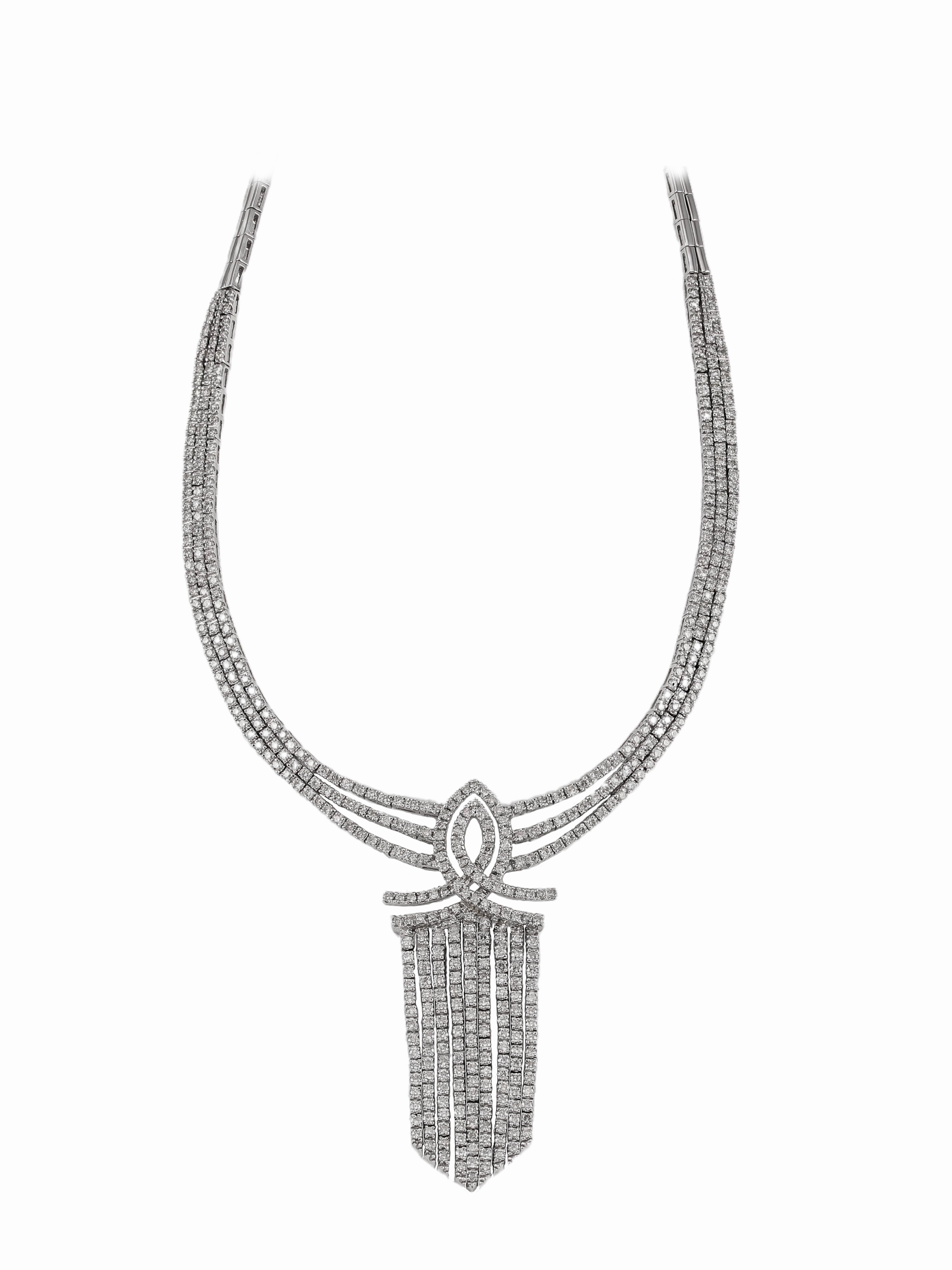 White Gold Diamond 8.50 Carat Waterfall Chandelier Necklace In New Condition For Sale In Great Neck, NY