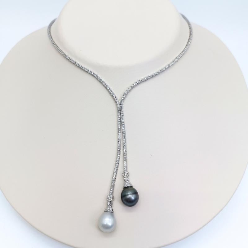 White Gold, Diamond and Pearls Necklace For Sale 1