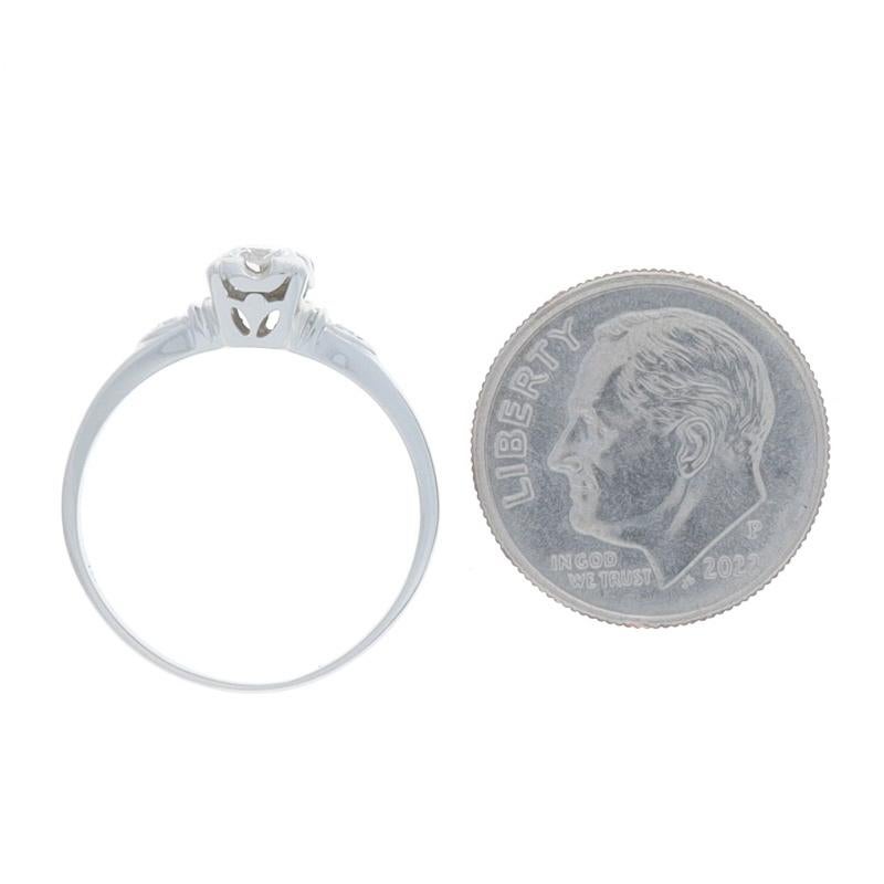 Bague de fiançailles Art of Vintage en or blanc - 18k Round Brilliant .24ctw Vintage en vente 1