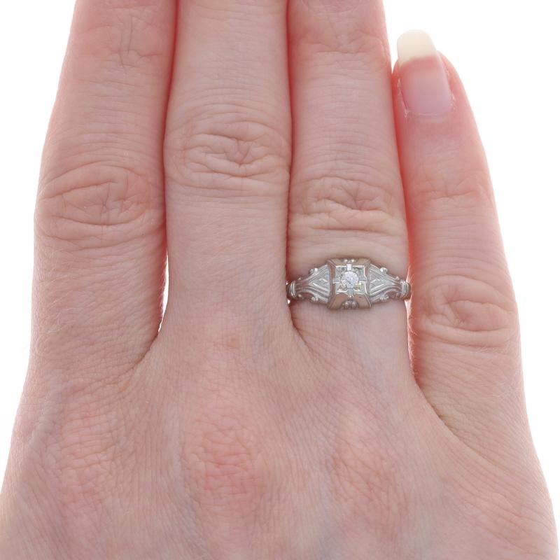 Old European Cut White Gold Diamond Art Deco Solitaire Engagement Ring - 18k European Vintage For Sale