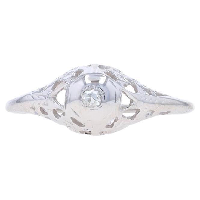White Gold Diamond Art Deco Solitaire Engagement Ring 18k Single Floral Filigree For Sale