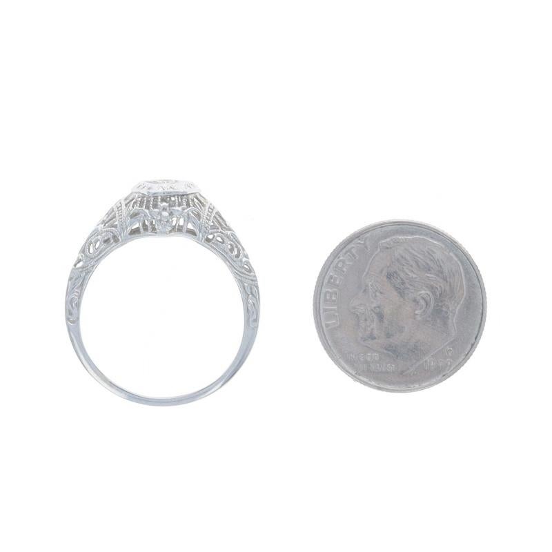 Bague solitaire Art déco en or blanc 18 carats filigrane, taille unique en vente 1