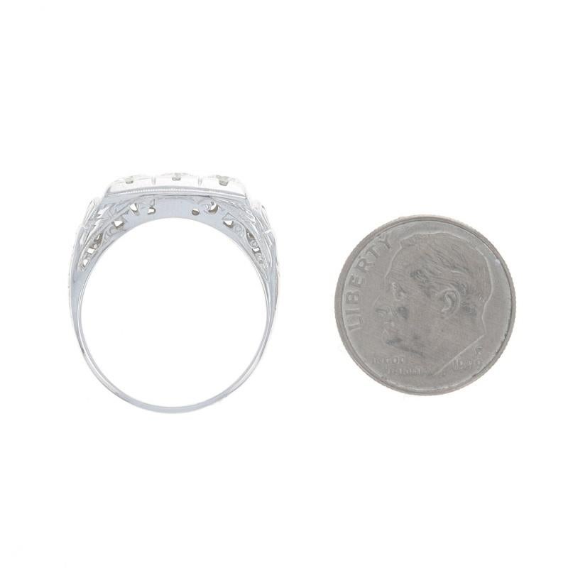 Weißgold Diamant Art Deco Drei-Stein-Verlobungsring - 18k Europäisch .51ctw im Angebot 1