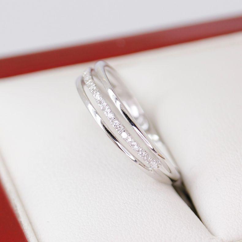 Ring aus Weißgold mit Diamantring mit Bandausschnitt im Angebot 7
