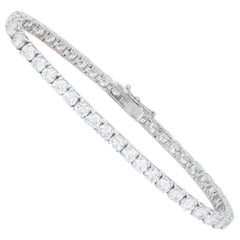 White Gold Diamond Bracelet, 18 Karat Round Brilliant Cut 9.00 Carat Tennis