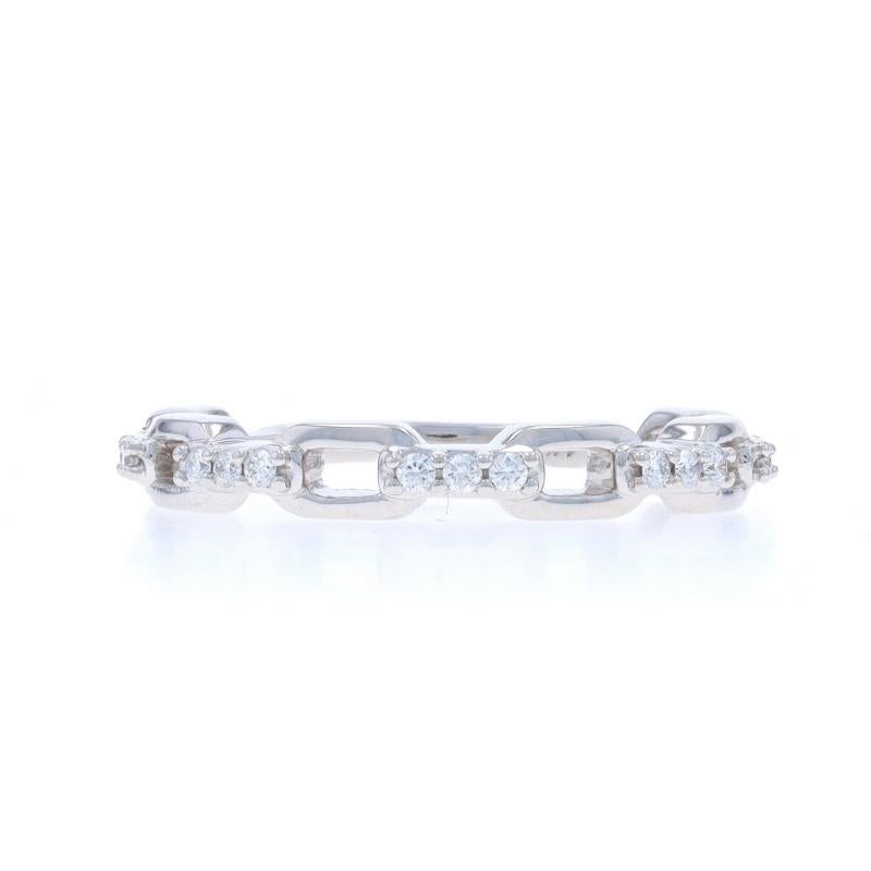 Taglia: 6 3/4

Nota: contattaci per un preventivo di ridimensionamento

Contenuto del metallo: Oro bianco 14k

Informazioni su A. Stone

Diamanti naturali
Carati: 0,15ctw
Taglio: Rotondo brillante
Colore: G - H
Chiarezza: SI1 - SI2

Carati totali: