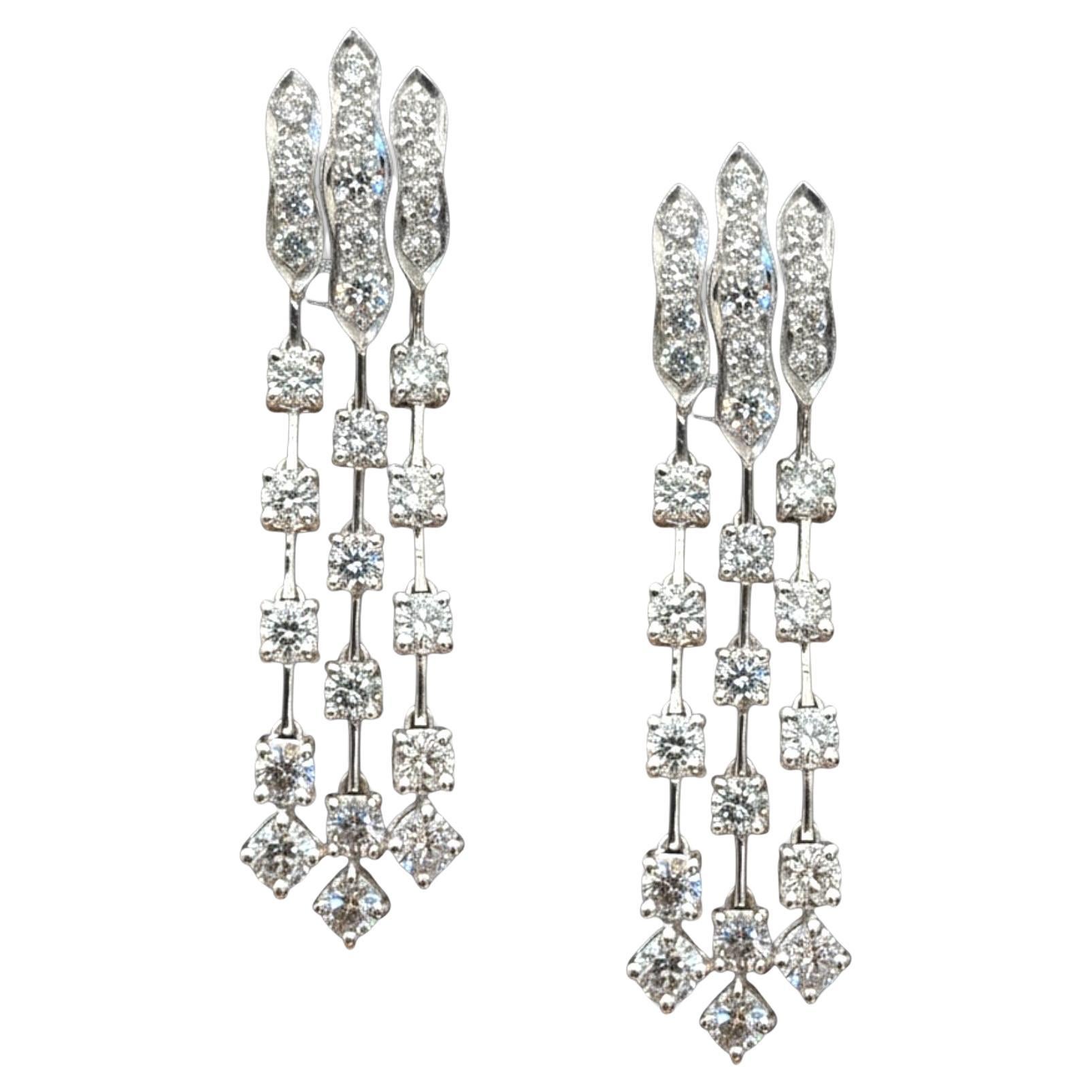 Pendientes tipo candelabro de diamantes, de 7,00 quilates, con varias hileras y engaste en garra