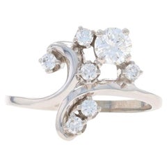 Bague bypass en or blanc avec diamants en grappe - 18k Round .55ctw GIA