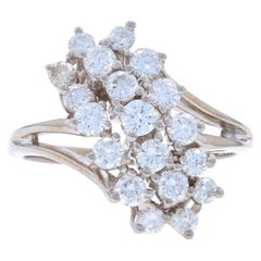 Anello bypass con cluster di diamanti in oro bianco - 14k Brilliante rotondo 1.00ctw