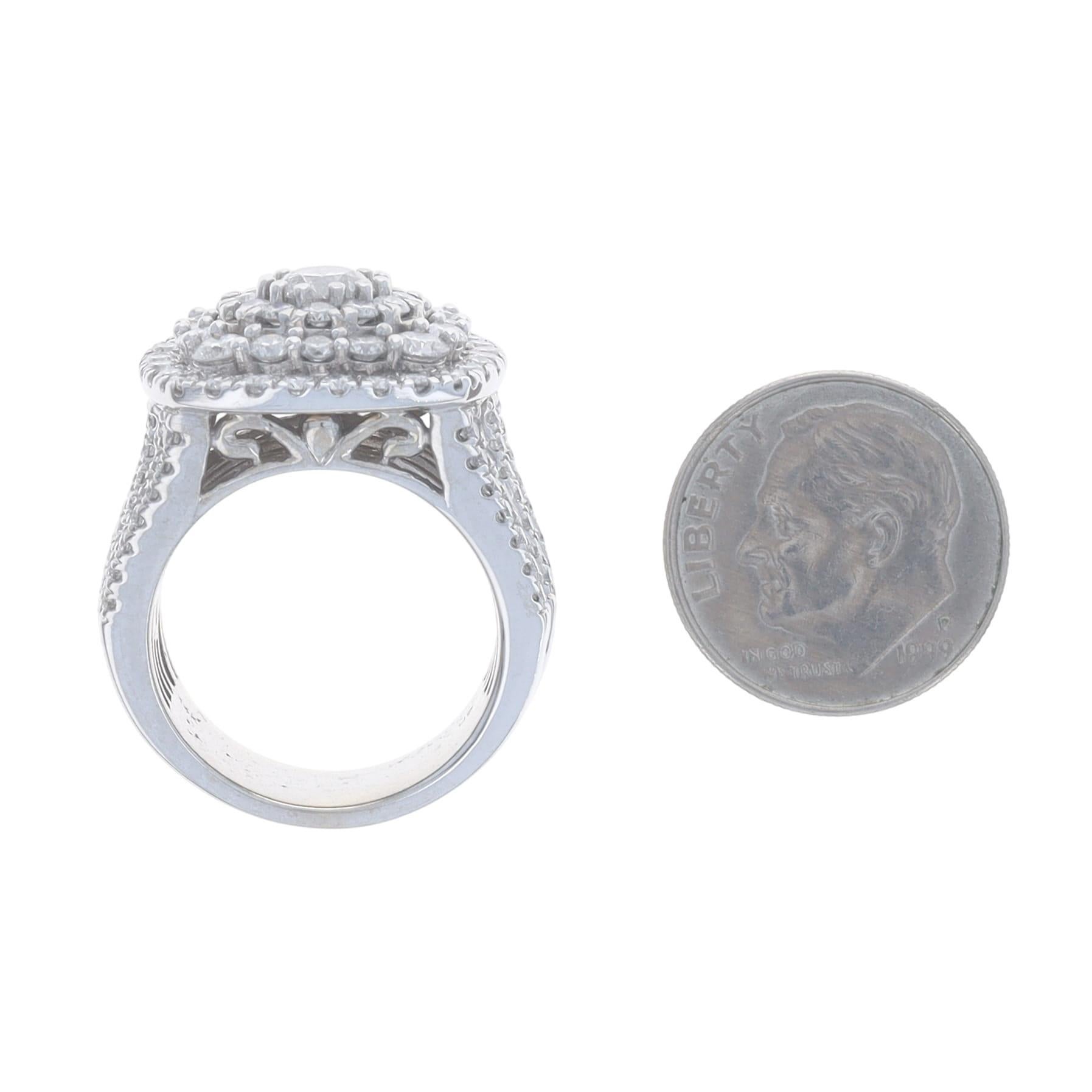 Bague Cocktail Halo en or blanc 14k Rd & Baguette 5.00ctw SZ 6 1/4 en vente 1