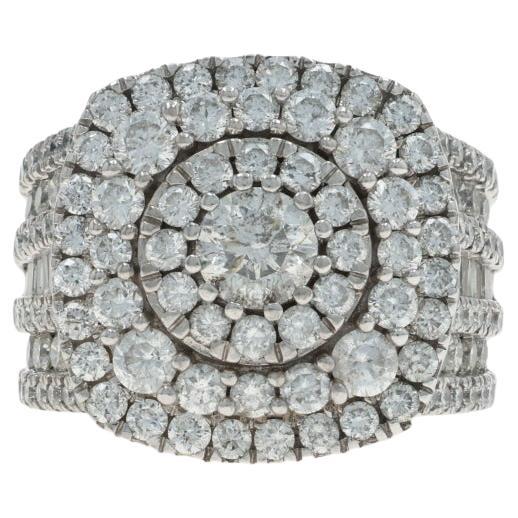 Anello aureola con cluster di diamanti in oro bianco 14k Rd e Baguette 5.00ctw SZ 6 1/4