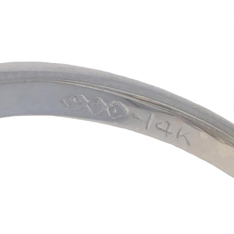 Anillo de Cóctel de Oro Blanco con Racimo de Diamantes - 14k Talla Única .27ctw Estrellas Celestiales en venta 2