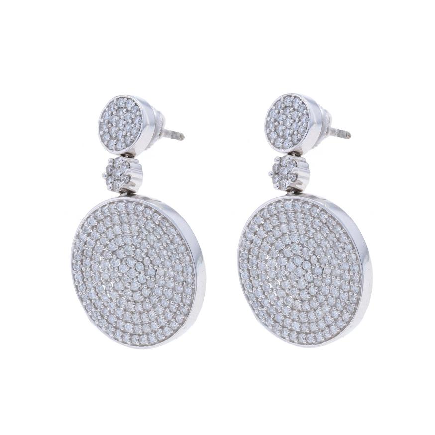 Taglio rotondo Orecchini a cerchio con diamante a grappolo in oro bianco 14k Rd 2,00ctw Pierce a vite in vendita