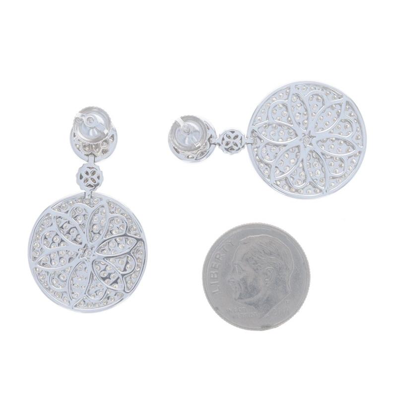Donna Orecchini a cerchio con diamante a grappolo in oro bianco 14k Rd 2,00ctw Pierce a vite in vendita