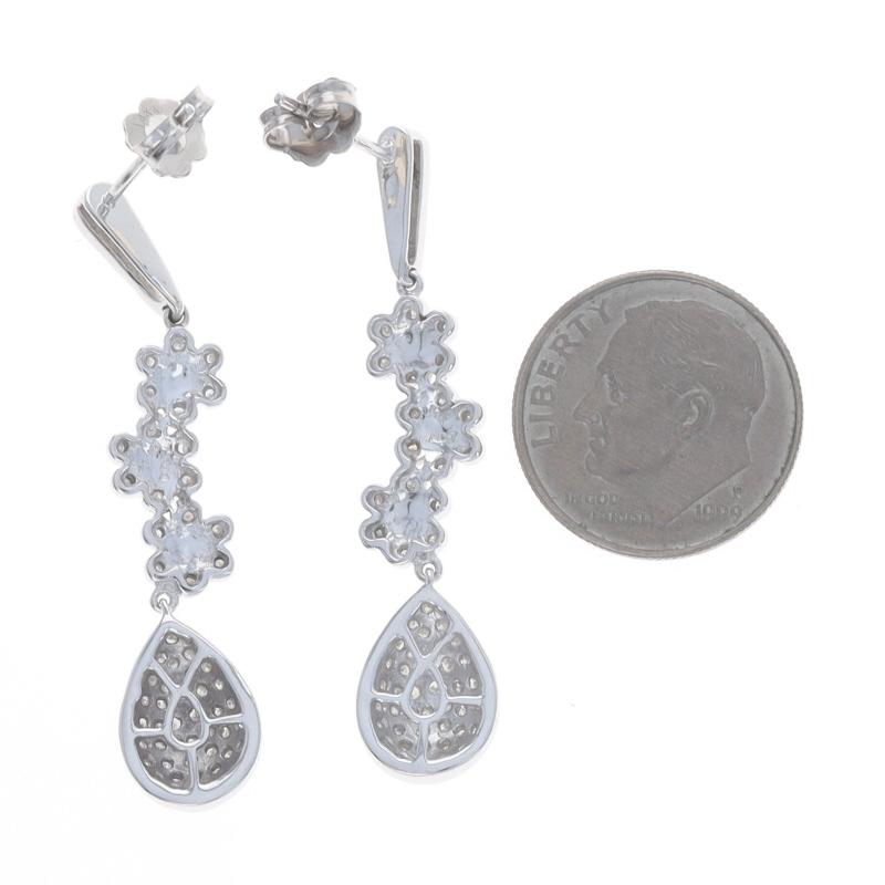 Boucles d'oreilles pendantes en or blanc 14k Diamond Cluster Single Cut .25ctw Flowers Pierced Excellent état - En vente à Greensboro, NC