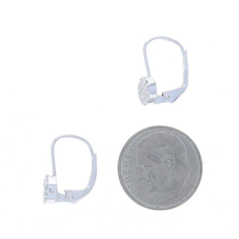 Boucles d'oreilles pendantes en or blanc avec diamants 14k Single .33ctw Pierced Excellent état - En vente à Greensboro, NC