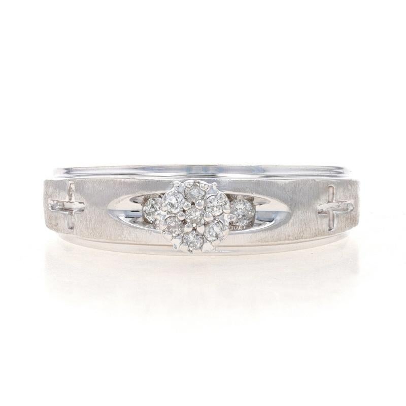 Talla: 8
Tasa de tallaje: 2 tallas más por 35 $ o 1 talla menos por 35 $.

Contenido de metal: Oro blanco de 10 quilates

Información sobre Stone
Diamantes naturales
Quilate(s): .14ctw
Talla: Redondo brillante
Color: H - I
Claridad: SI2 -