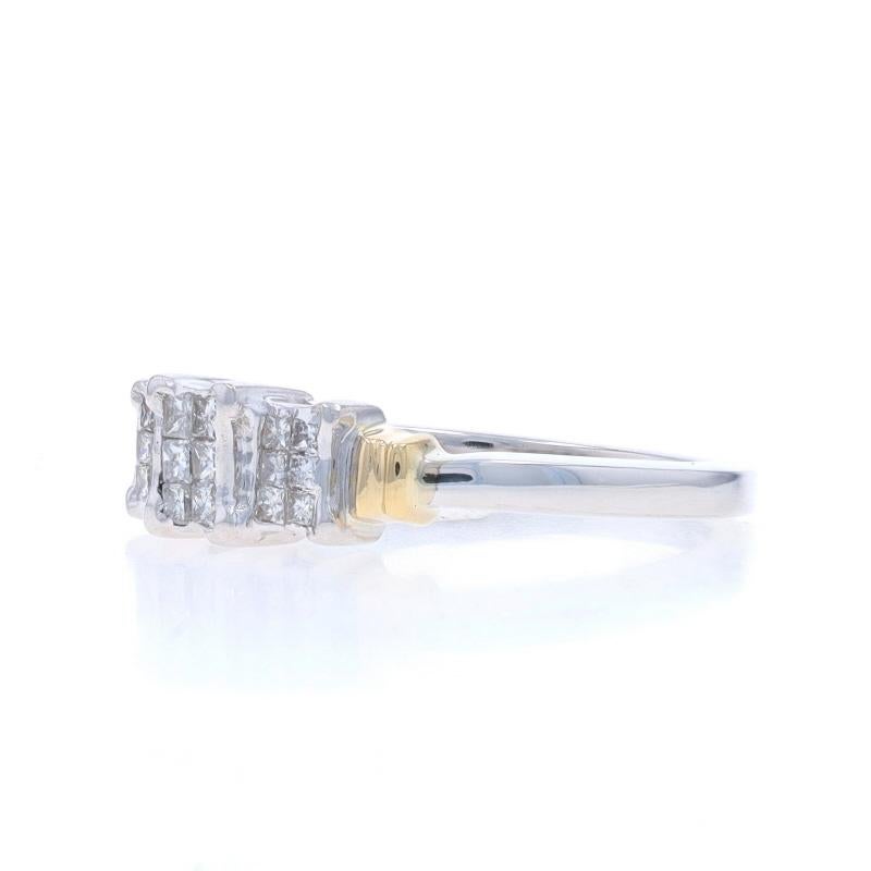 White Gold Diamond Cluster Engagement Ring - 14k Princess .25ctw Size 5 3/4 In Excellent Condition For Sale In Greensboro, NC