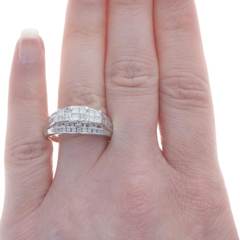 Princess Cut White Gold Diamond Cluster Engagement Ring - 14k Princess Round Baguette 1.00ctw For Sale