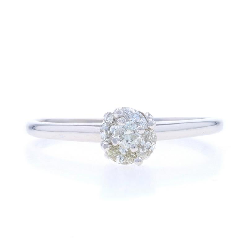 Größe: 10
Gebühr für Größenanpassung: Nach unten 3 Größen für $35

Metall Inhalt: 14k Weißgold

Informationen zu Stein

Natürlicher Diamant
Karat(e): .07ct
Schliff: Runder Brillant
Farbe: J
Klarheit: I1

Natürliche Diamanten
Karat(e):