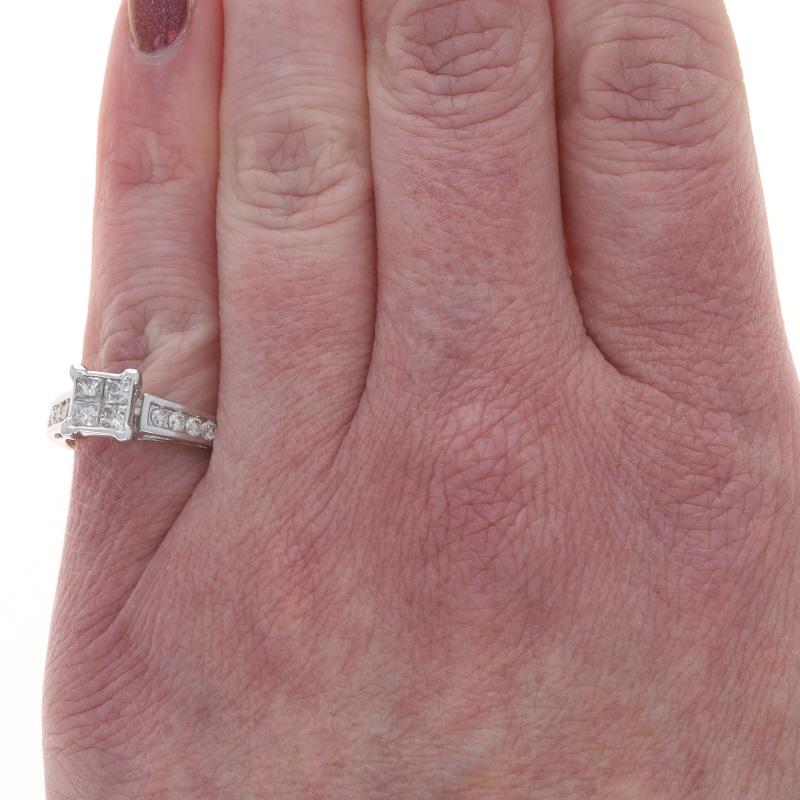 Donna Anello di fidanzamento e fede nuziale a grappolo di diamanti in oro bianco 10k Princess 1.00ctw in vendita