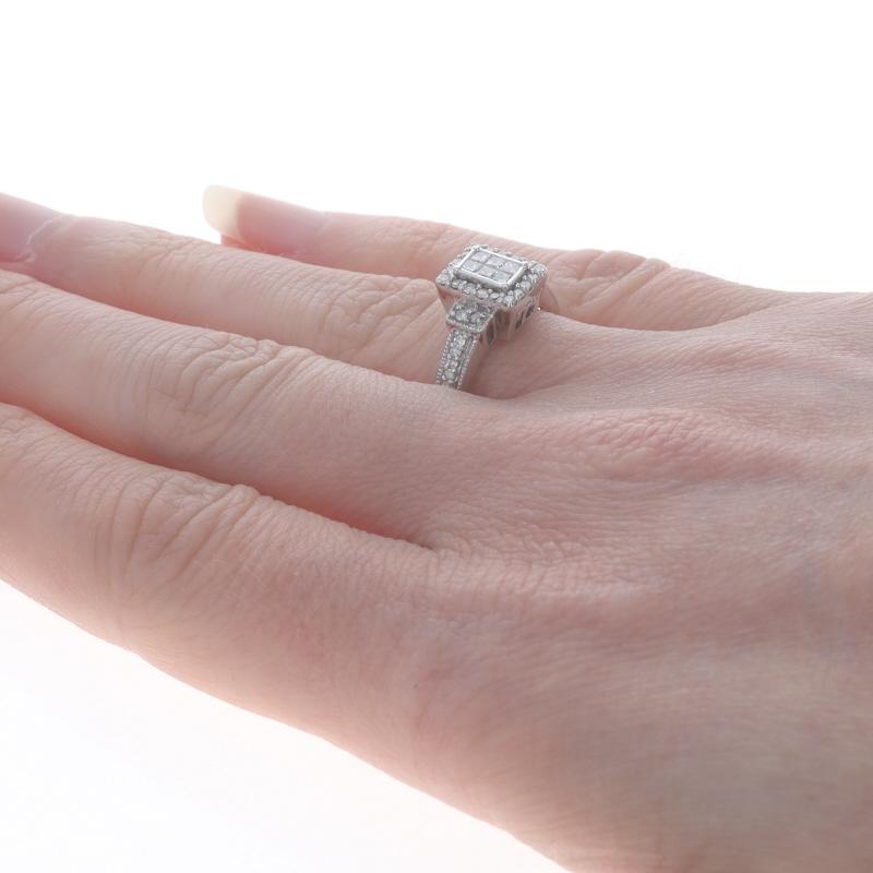 Women's White Gold Diamond Cluster Halo Engagement Ring - 10k Princess & Single .21ctw For Sale